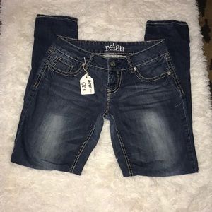 Reign distressed jeans in GUC